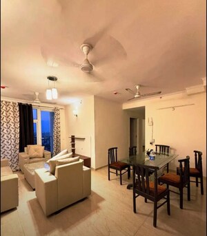 Living Room in 3 BHK Apartment at Gomti Nagar – for Rent