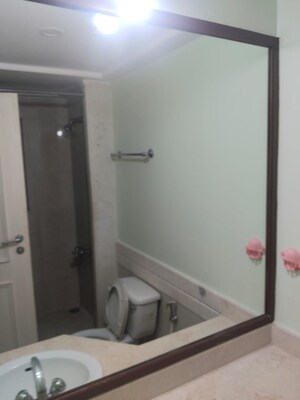 Furnished Amenities in 3 BHK Apartment at Hiranandani Tribeca, Ghodbunder Road – for Rent