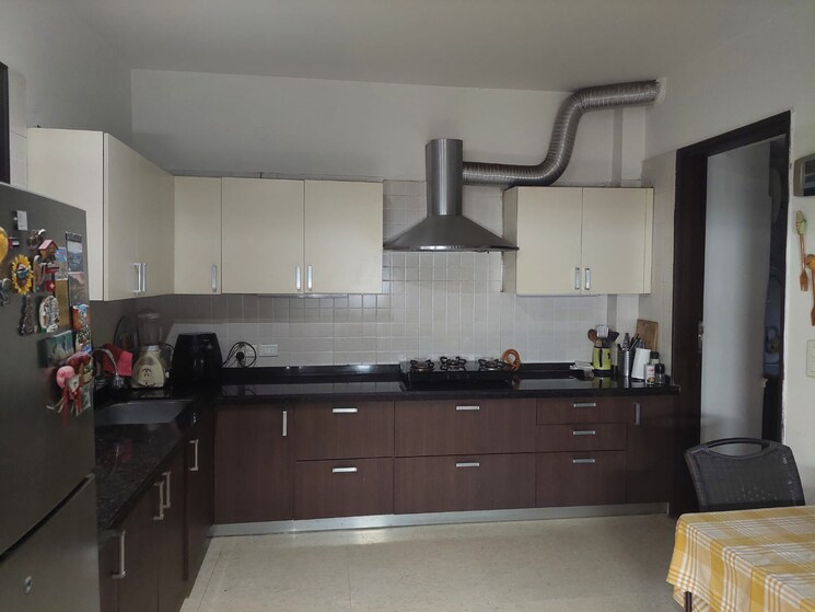 Kitchen, dlf-green-avenue 3 Bedroom 1800 Sq.Ft. Builder Floor In Dlf Phase iv Gurgaon 9559741