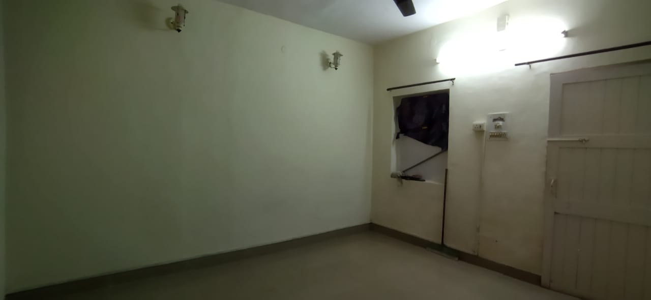 1 BHK Apartment For Rent in Sarita Vihar