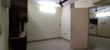 Room in 1 BHK Apartment at Sarita Vihar – for Rent