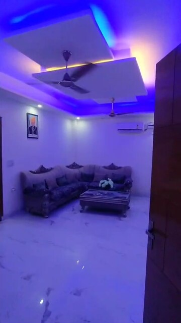 3 BHK Builder Floor For Sale in BPTP Parklands, Sector 76