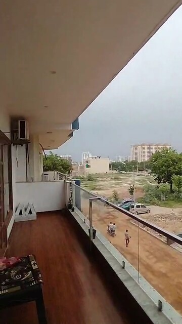 Balcony in 3 BHK Builder Floor at BPTP Parklands, Sector 76 – for Sale