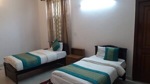 Room in  Pg at Sector 70 – for Rent