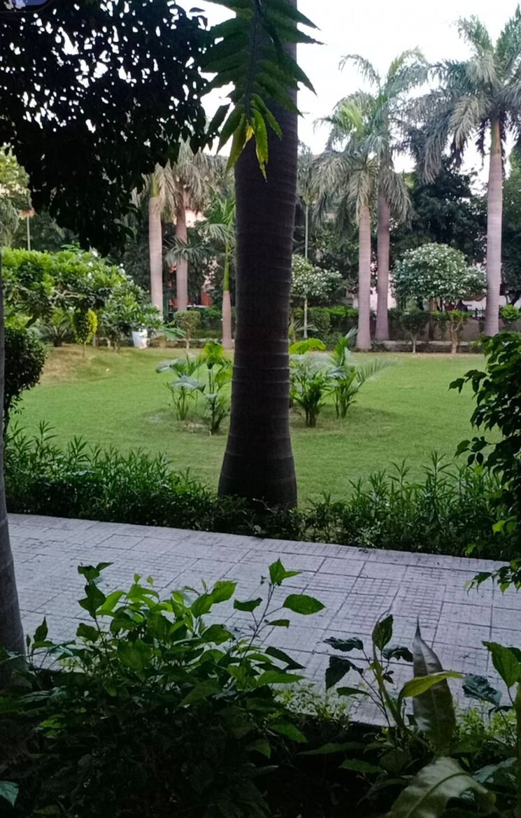 Garden, abw-la-lagune 4 Bedroom 3160 Sq.Ft. Apartment In Sector 54 Gurgaon 9559782