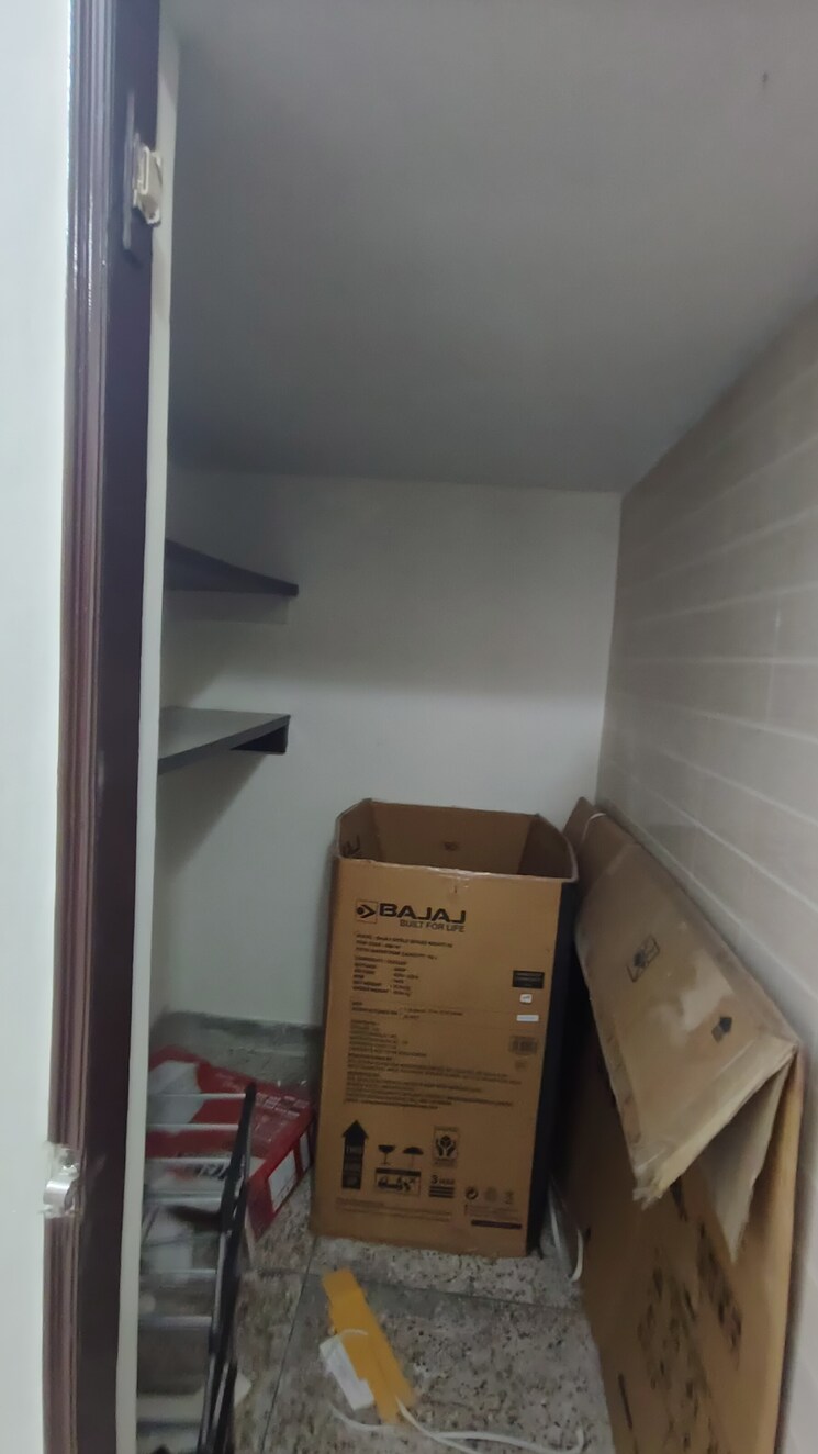 undefined, sector 23 2 Bedroom 1800 Sq.Ft. Independent House In Sector 23 Gurgaon 9559816