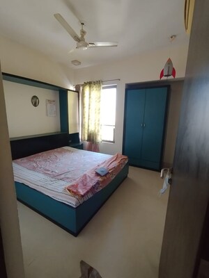 Bedroom in 2 BHK Apartment at Dosti Vihar, Samata Nagar – for Rent