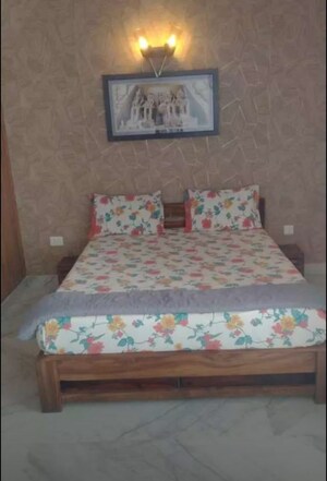 Bedroom in 1 RK Apartment at Vibhuti Khand – for Rent