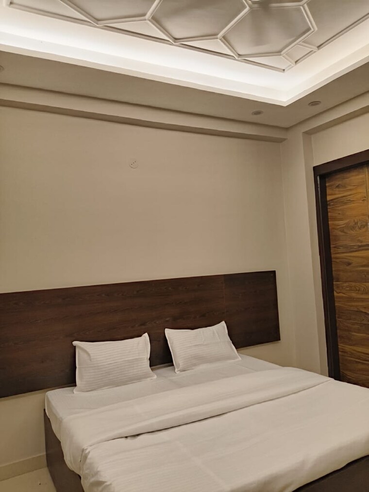 Room, mamura Pg For Boys & Girls In Mamura 9559817