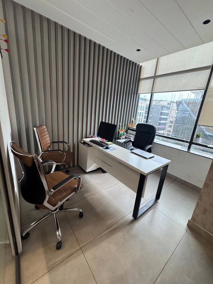 Team Area, sector 74 Commercial Office Space 2500 Sq.Ft. In Sector 74 Mohali 9559864