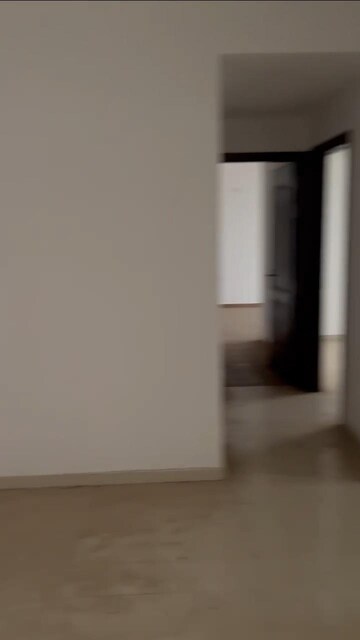 Room in 3 BHK Apartment at Omaxe Royal Residency Faridabad, Sector 79 – for Rent