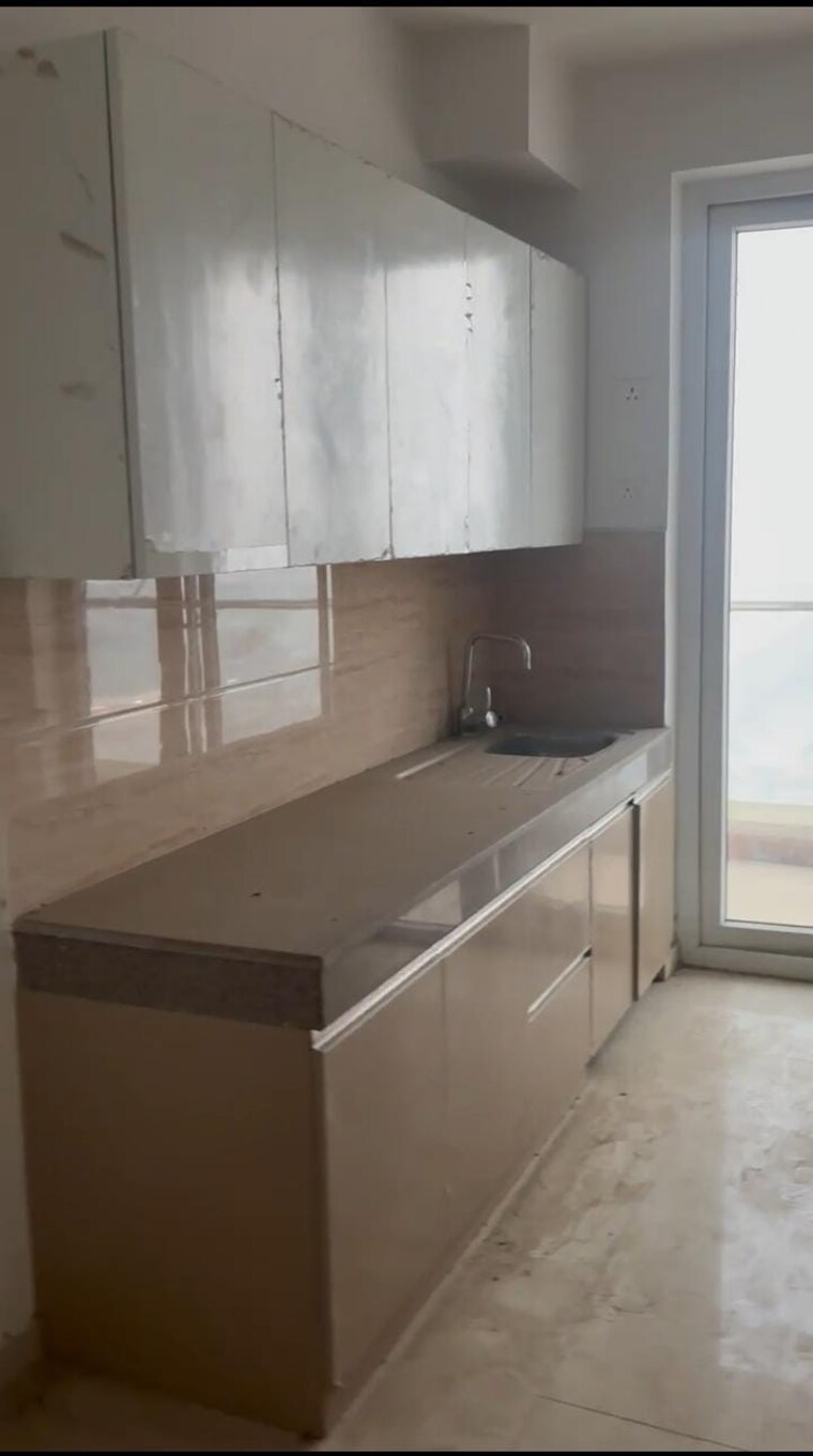 Kitchen, omaxe-royal-residency-faridabad 3 Bedroom 1925 Sq.Ft. Apartment In Sector 79 Faridabad 9559851