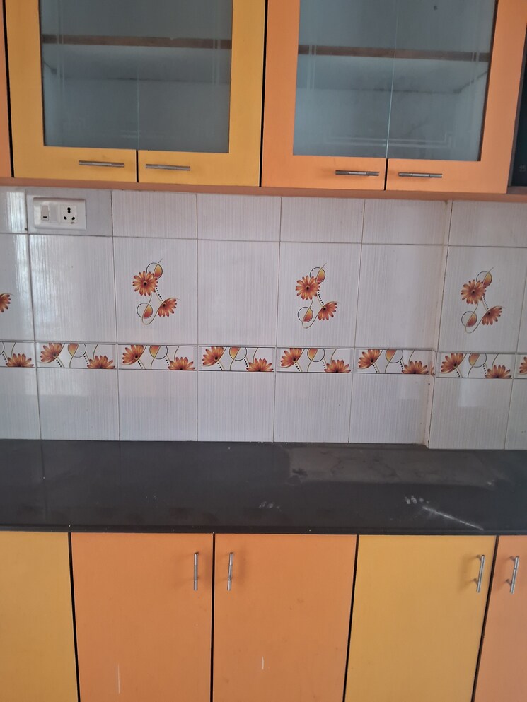 Bathroom, shirine-garden-co-operative-housing-society-ltd 2 Bedroom 1150 Sq.Ft. Apartment In Aundh Pune 9559901