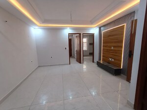Building Lobby in 3 BHK Apartment at Rps Palms, Sector 88 – for Rent