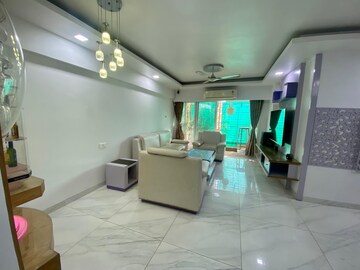 Master Bedroom in 2 BHK Apartment at Paranjape Schemes Royal Court, Andheri East – for Rent