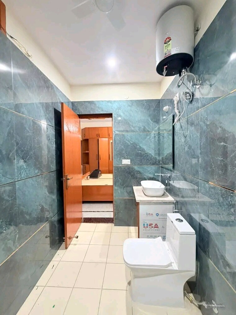 Kitchen, chattarpur 2 Bedroom 1000 Sq.Ft. Builder Floor In Chattarpur Delhi 9559930