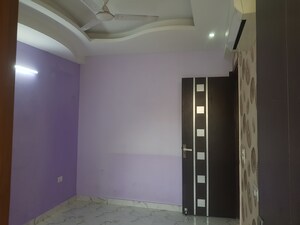 Room in 2 BHK Builder Floor at Shri Ram Plaza Vaishali, Vaishali Sector 4 – for Sale