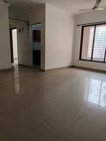 Room in 2 BHK Apartment at Sadguru Complex II, Goregaon West – for Rent