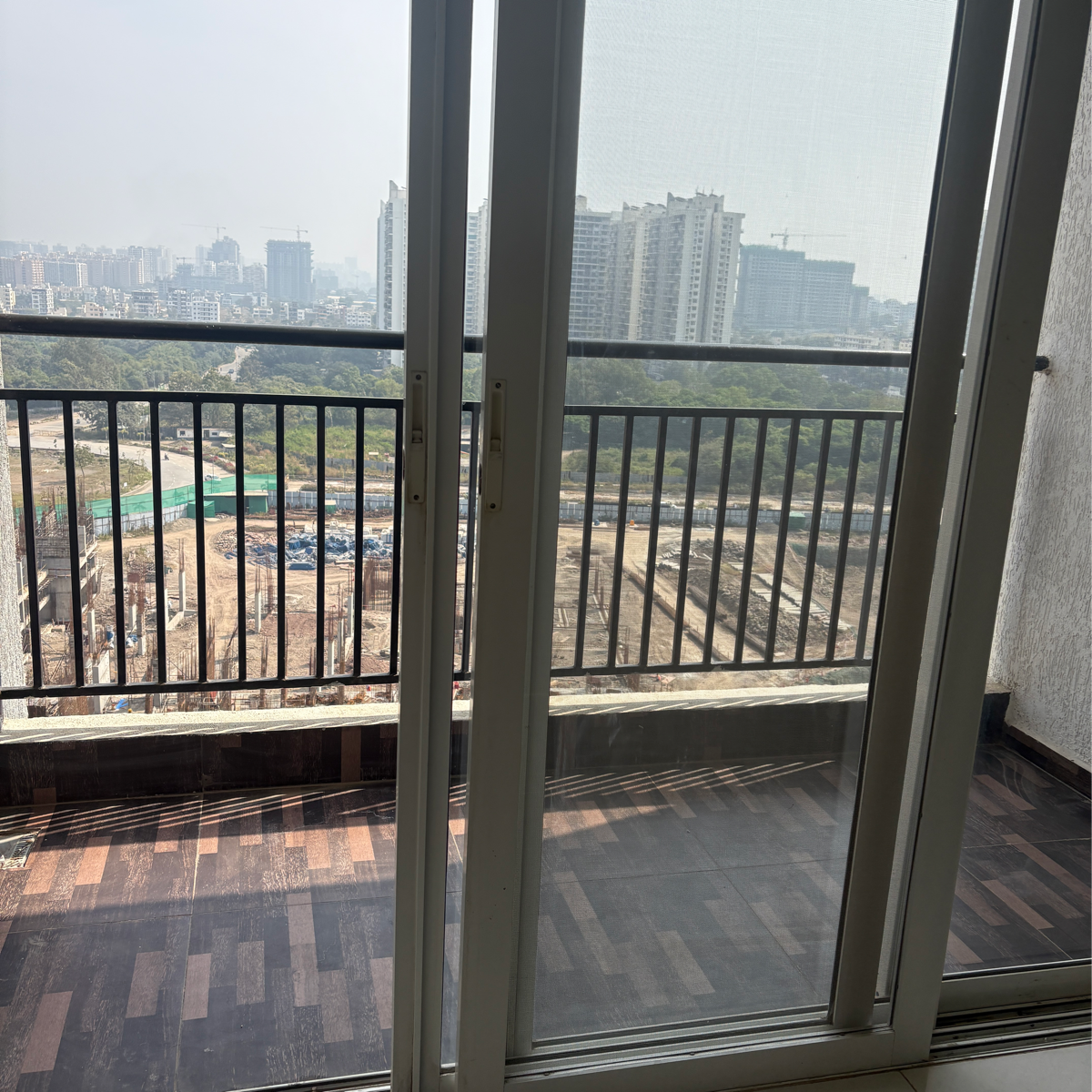 1 BHK 425 Sq.Ft. Apartment in Kolte Patil Life Republic Oro Avenue