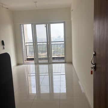 Room in 1 BHK Apartment at Kolte Patil Life Republic Oro Avenue, Kasarsai – for Rent
