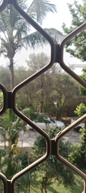 2 BHK Apartment – Garden View at Mangal Geeta Apartment, Andheri West - for Rent