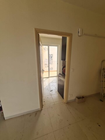 Room in 4 BHK Apartment at Anand Niketan CGHS, Sector 52 – for Rent