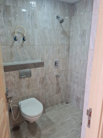 Bathroom in 4 BHK Apartment at Anand Niketan CGHS, Sector 52 – for Rent