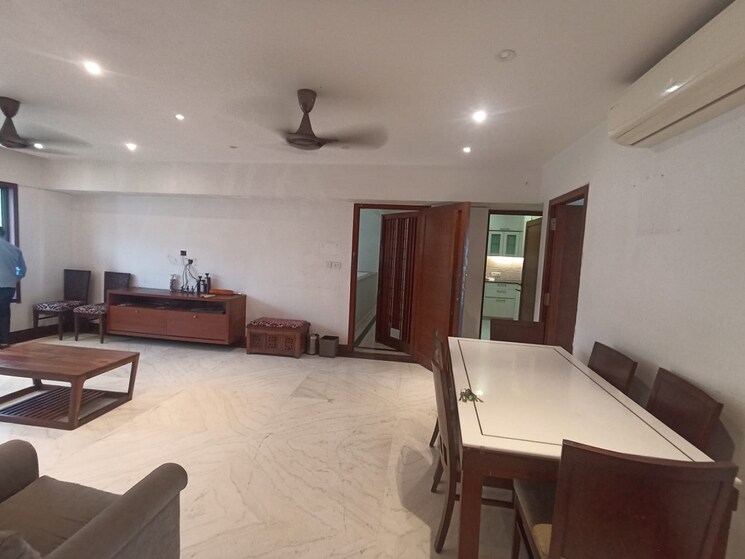 Kitchen, bandra west 3 Bedroom 1100 Sq.Ft. Apartment In Bandra West Mumbai 9559933