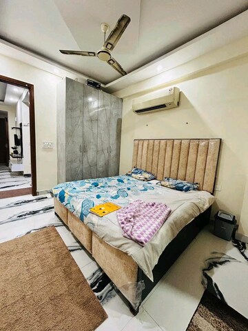 Bedroom in 2 BHK Builder Floor at Chattarpur – for Rent