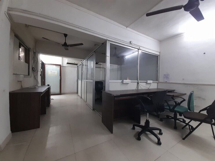 Living Room, goregaon east Commercial Office Space 375 Sq.Ft. In Goregaon East Mumbai 9559952