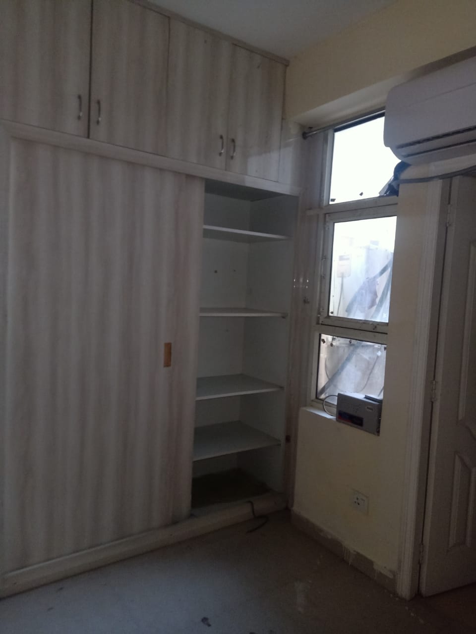 2 BHK + Pooja Room Apartment For Sale in Shree Vardhman Mantra