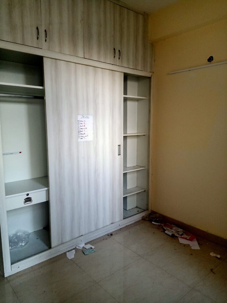 Room, shree-vardhman-mantra 2 Bedroom 800 Sq.Ft. Apartment In Sector 67 Gurgaon 9559954