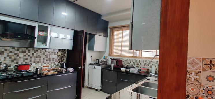 Kitchen, prestige-lakeside-habitat 3.5 Bedroom 2280 Sq.Ft. Apartment In Varthur Bangalore 9559973