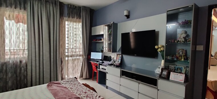 Kitchen, prestige-lakeside-habitat 3.5 Bedroom 2280 Sq.Ft. Apartment In Varthur Bangalore 9559973