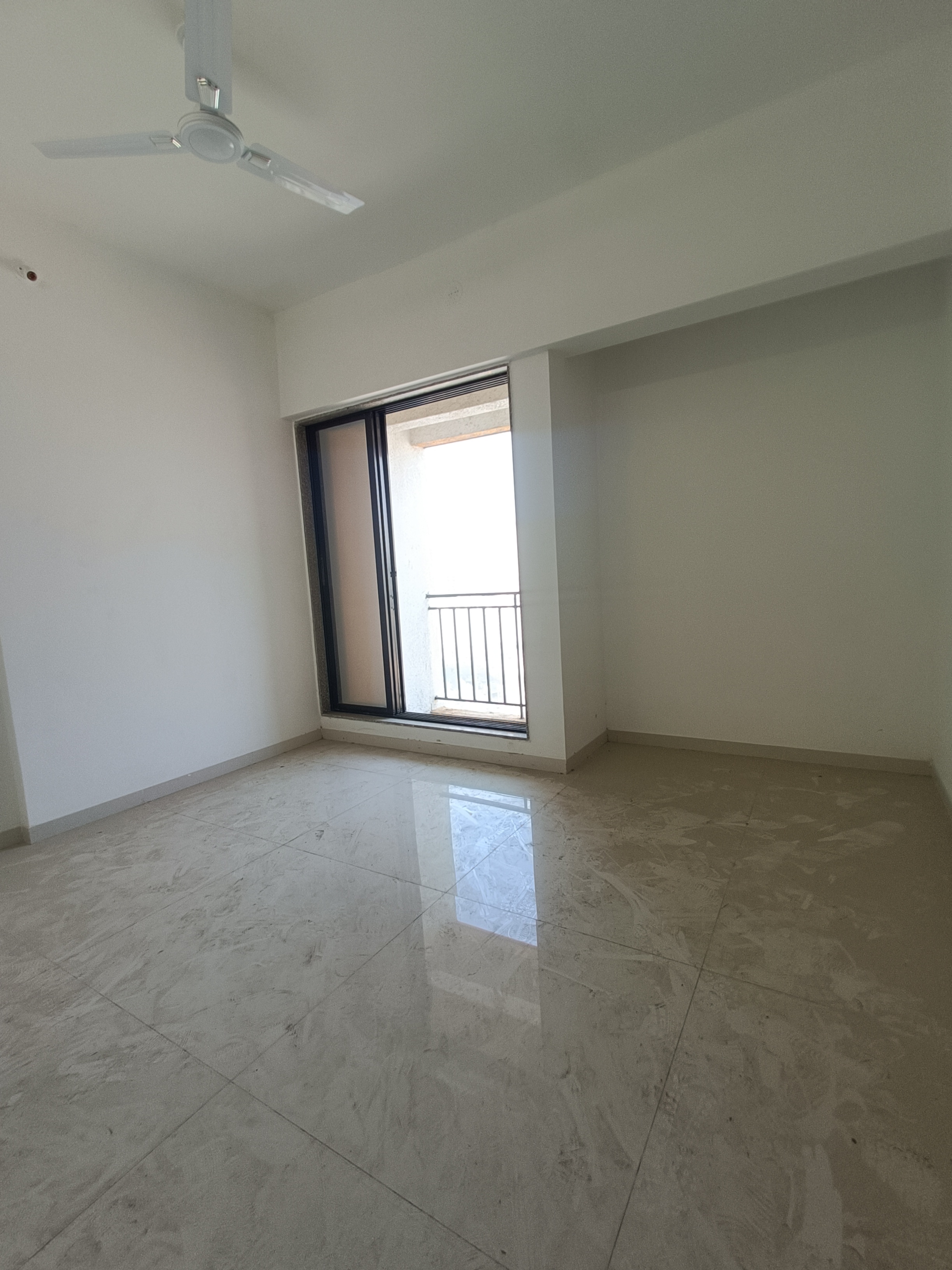 2 BHK 575 Sq.Ft. Apartment in Tiara Hills