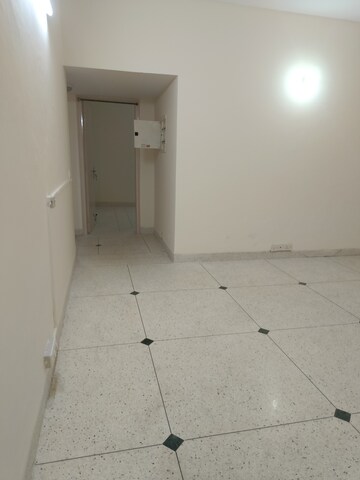 3 BHK Builder Floor For Rent in Unitech South City II, Sector 50