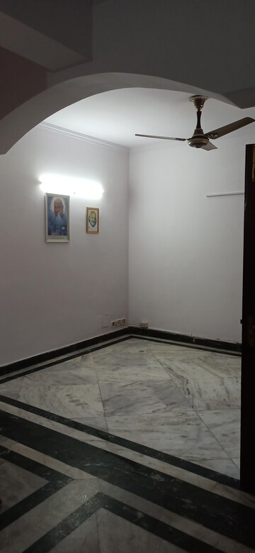 Furnished Amenities in 2 BHK Apartment at Sanskriti Apartments Gurgaon, Sector 43 – for Sale