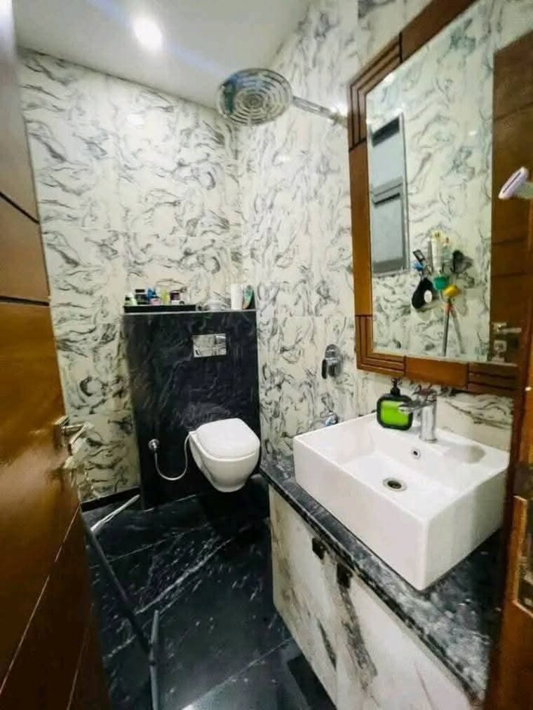 Bathroom, chattarpur 1 Bedroom 450 Sq.Ft. Builder Floor In Chattarpur Delhi 9560089