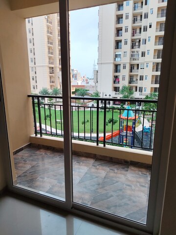 Balcony in 2.5 BHK Apartment at ORO City, Jankipuram – for Rent