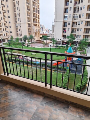 Balcony in 2.5 BHK Apartment at ORO City, Jankipuram – for Rent