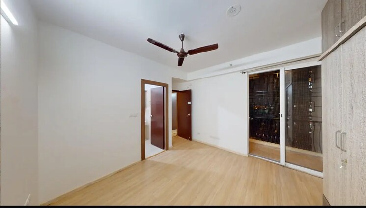 Room, dlf-westend-heights-new-town 2.5 Bedroom 1420 Sq.Ft. Apartment In Akshayanagar Bangalore 9560105