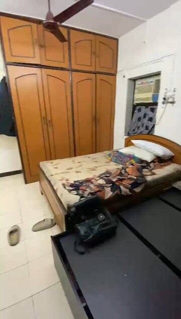 1 BHK Apartment For Rent in Anand Bhavan Vile Parle West, Vile Parle West