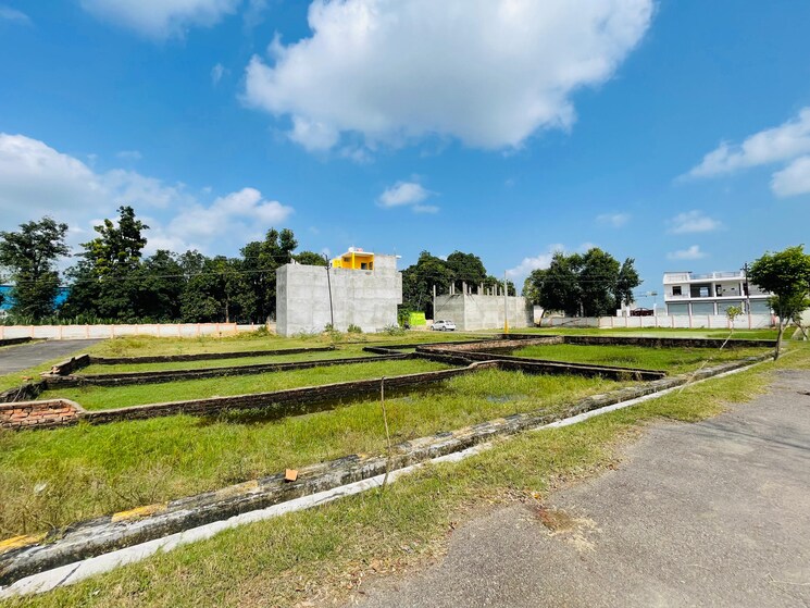 Garden, mohanlalganj  750 Sq.Ft. Plot In Mohanlalganj Lucknow 9560162