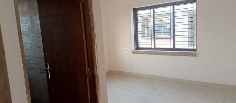 Room, new town action area ii 3 Bedroom 1125 Sq.Ft. Apartment In New Town Action Area ii Kolkata 9560102