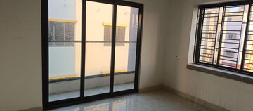 Room in 3 BHK Apartment at New Town Action Area ii – for Sale