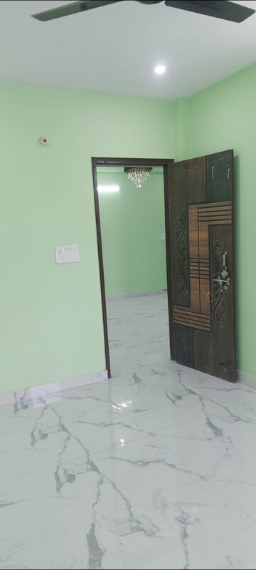 Room in 2 BHK Apartment at Aadharshila Apartment, Sarita Vihar – for Rent