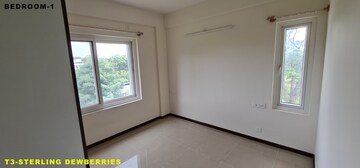 Room in 3 BHK Apartment at Sterling Dewberries, Sahakara Nagar – for Sale