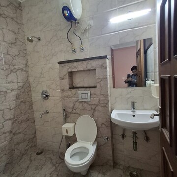 Bathroom in 3 BHK Apartment at M3M Capital, Sector 113 – for Sale