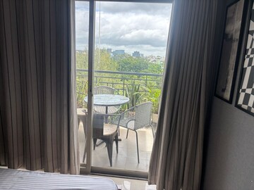 Room in 2 BHK Apartment at Wadgaon Sheri – for Sale