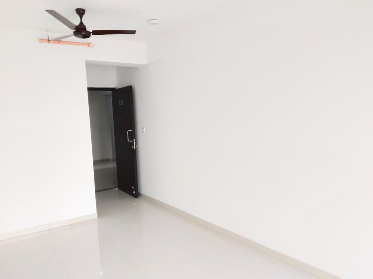 Room, uk-iridium 2 Bedroom 544 Sq.Ft. Apartment In Kandivali East Mumbai 9560260